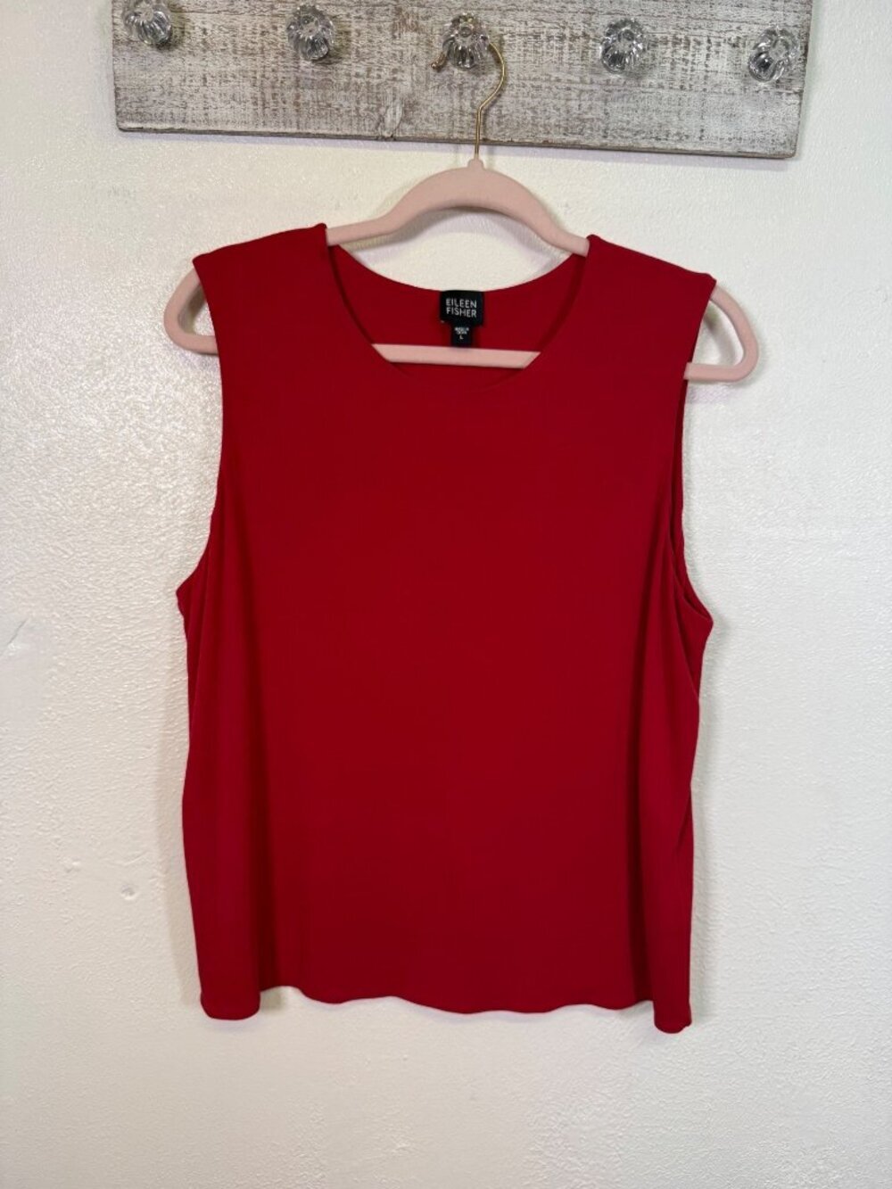 Eileen Fisher Women’s Red100% Silk Sleeveless Blouse Scoop Neck Tank Large
